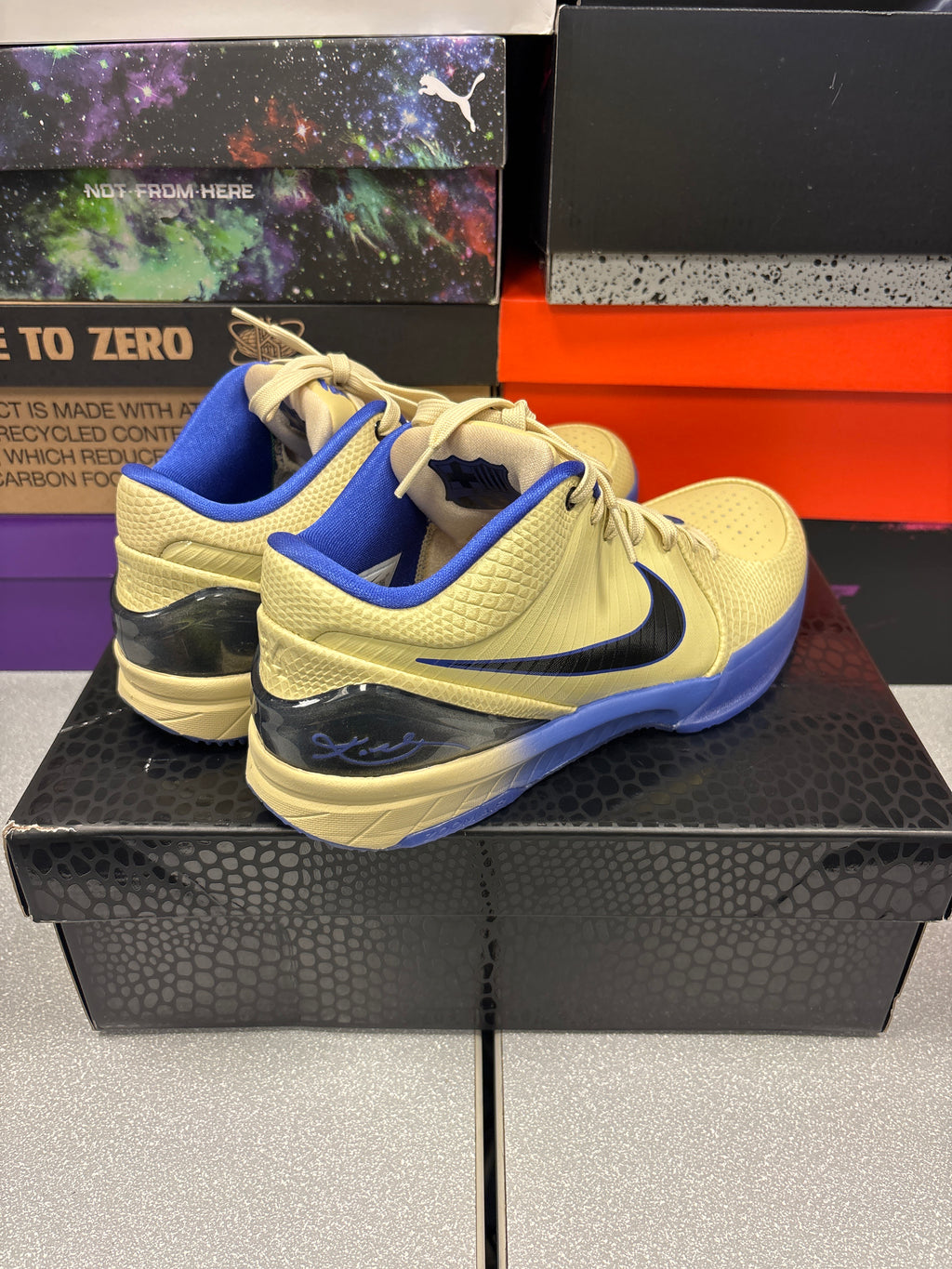 Nike Kobe 4 Protro “FC Barcelona Team Gold”