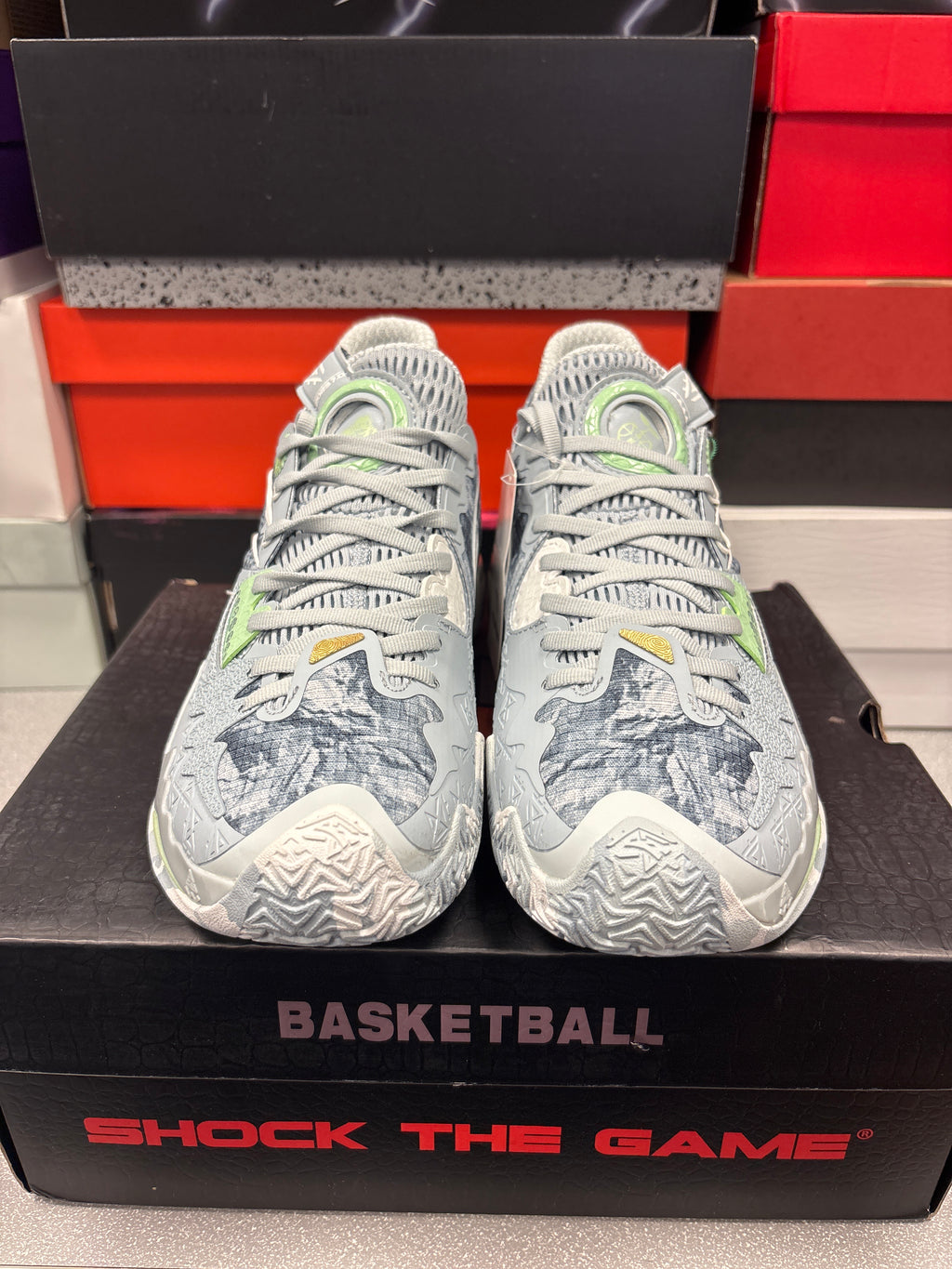 Anta Shock Wave 5 “Wake-Up”