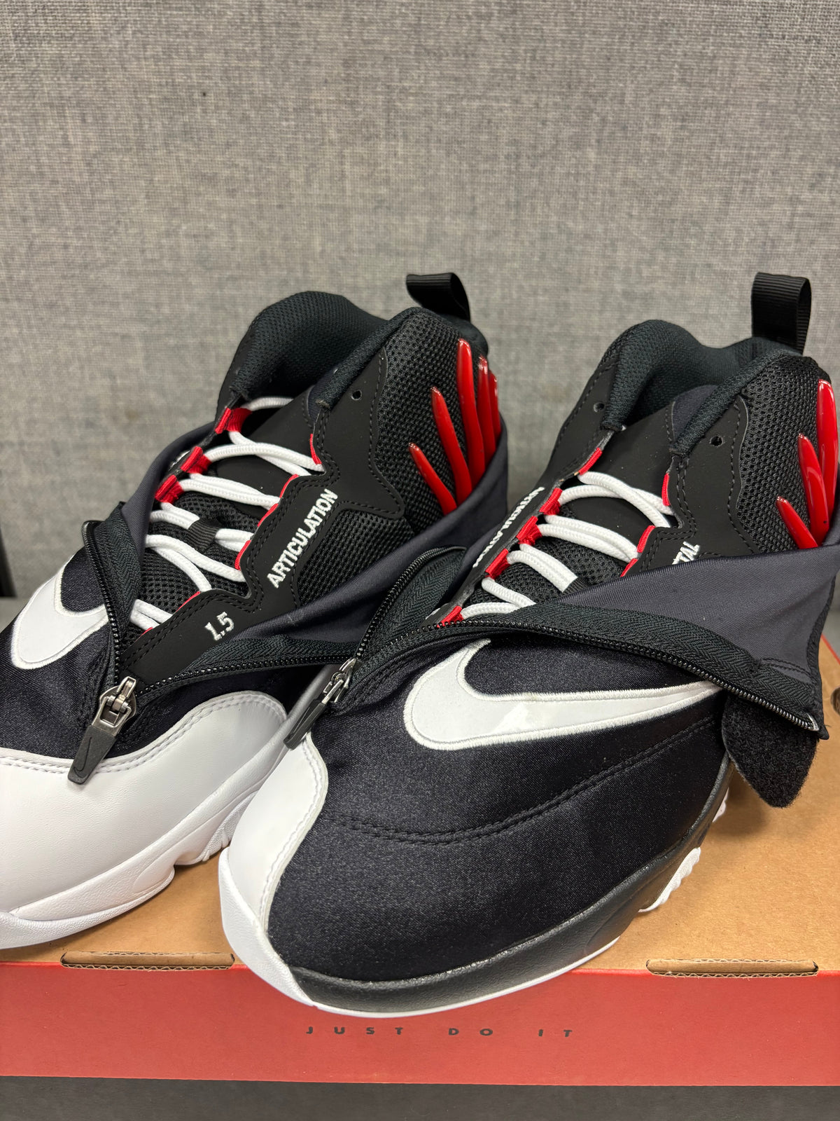 Nike Air Zoom Flight The Glove