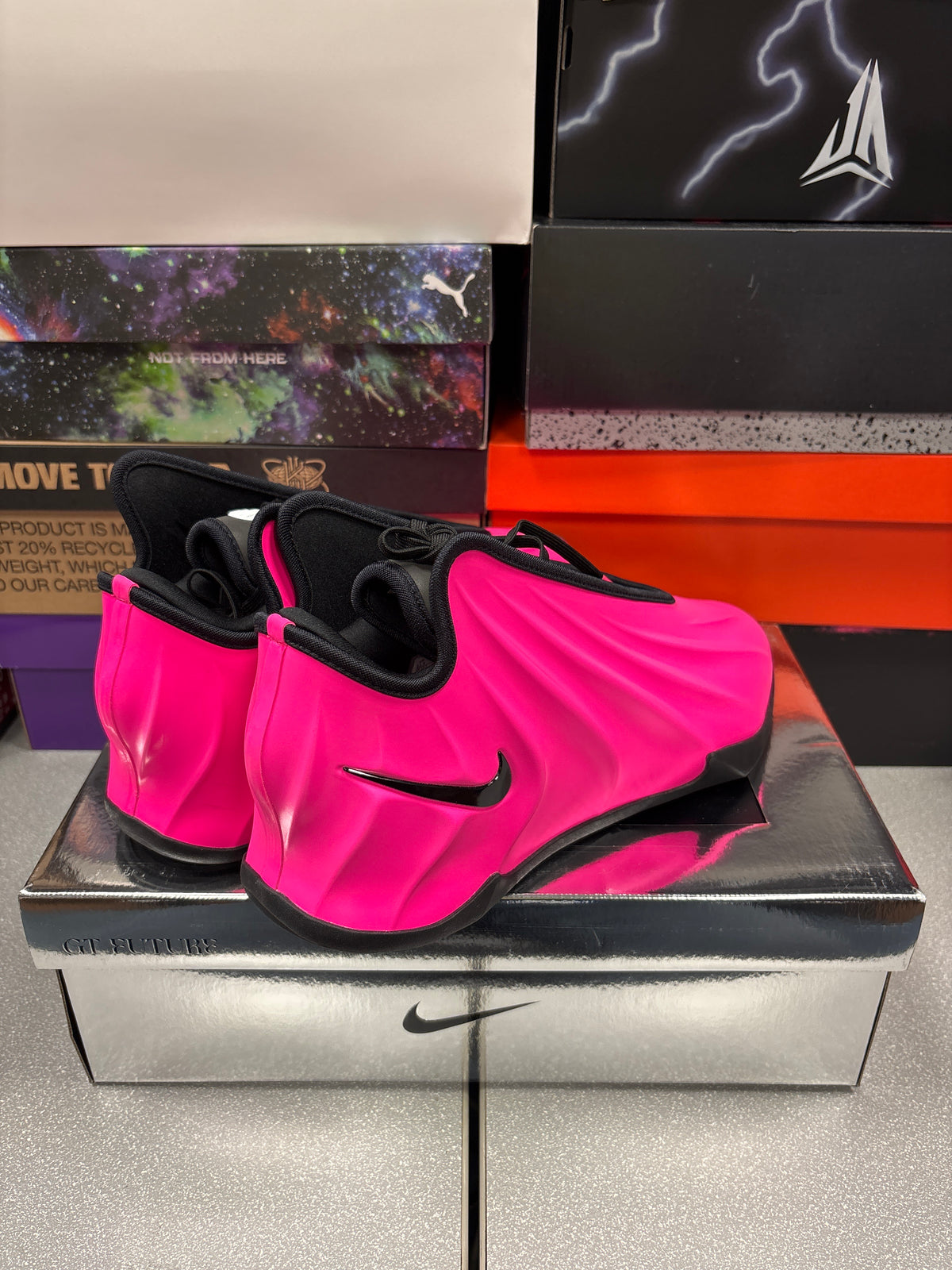 Nike GT Future Hyper Pink