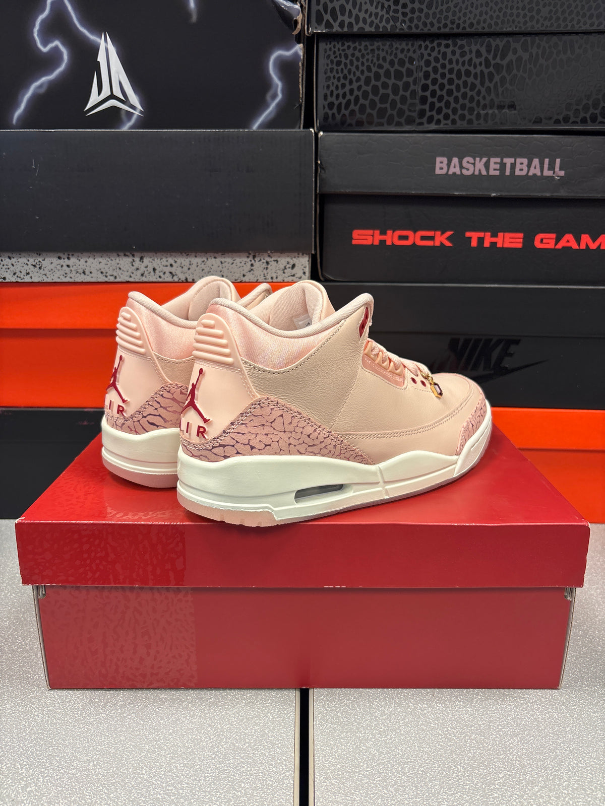 Jordan 3 Retro “Valentine’s Day”