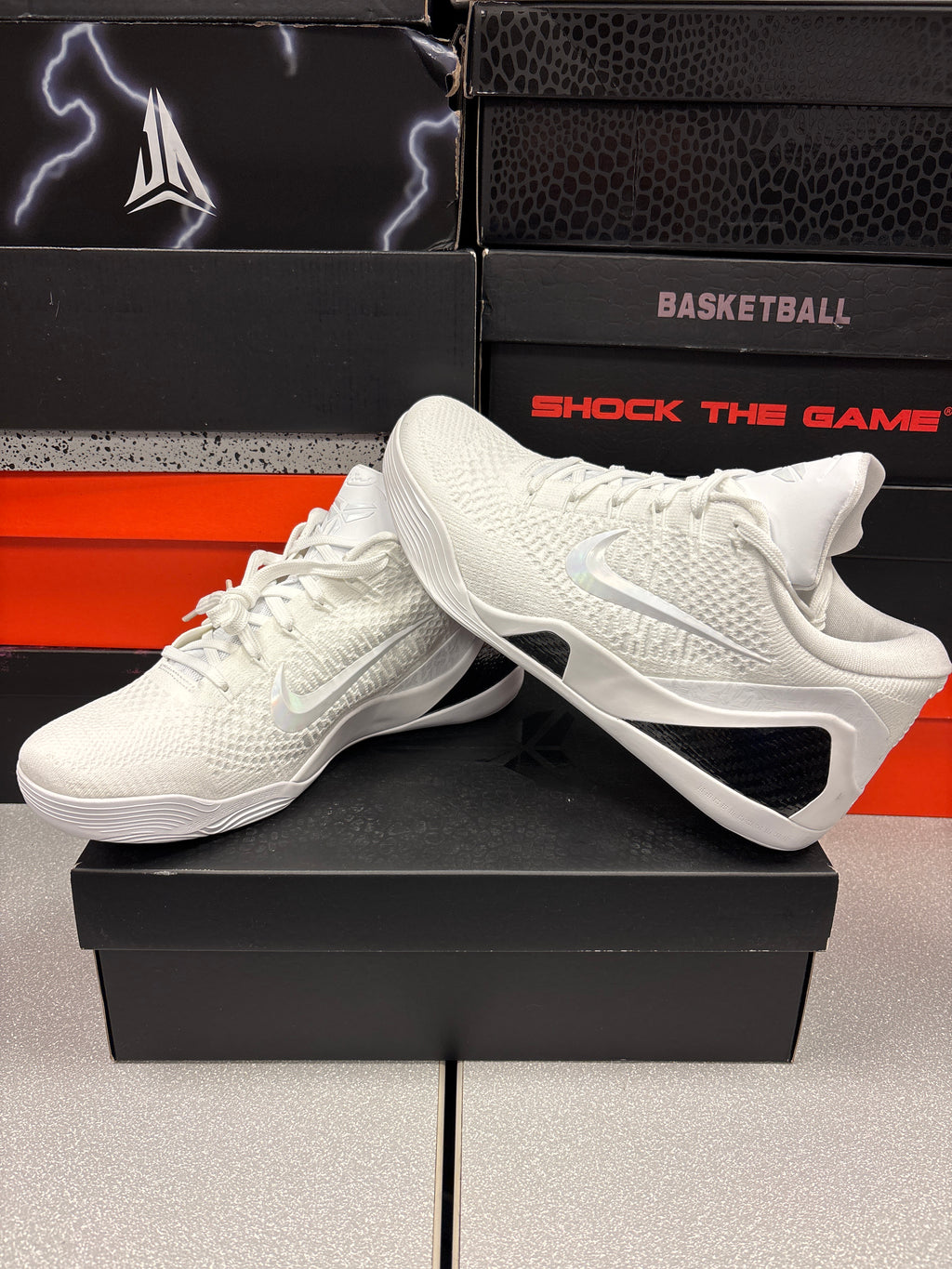 Nike Kobe 9 Elite Low Protro “Halo”