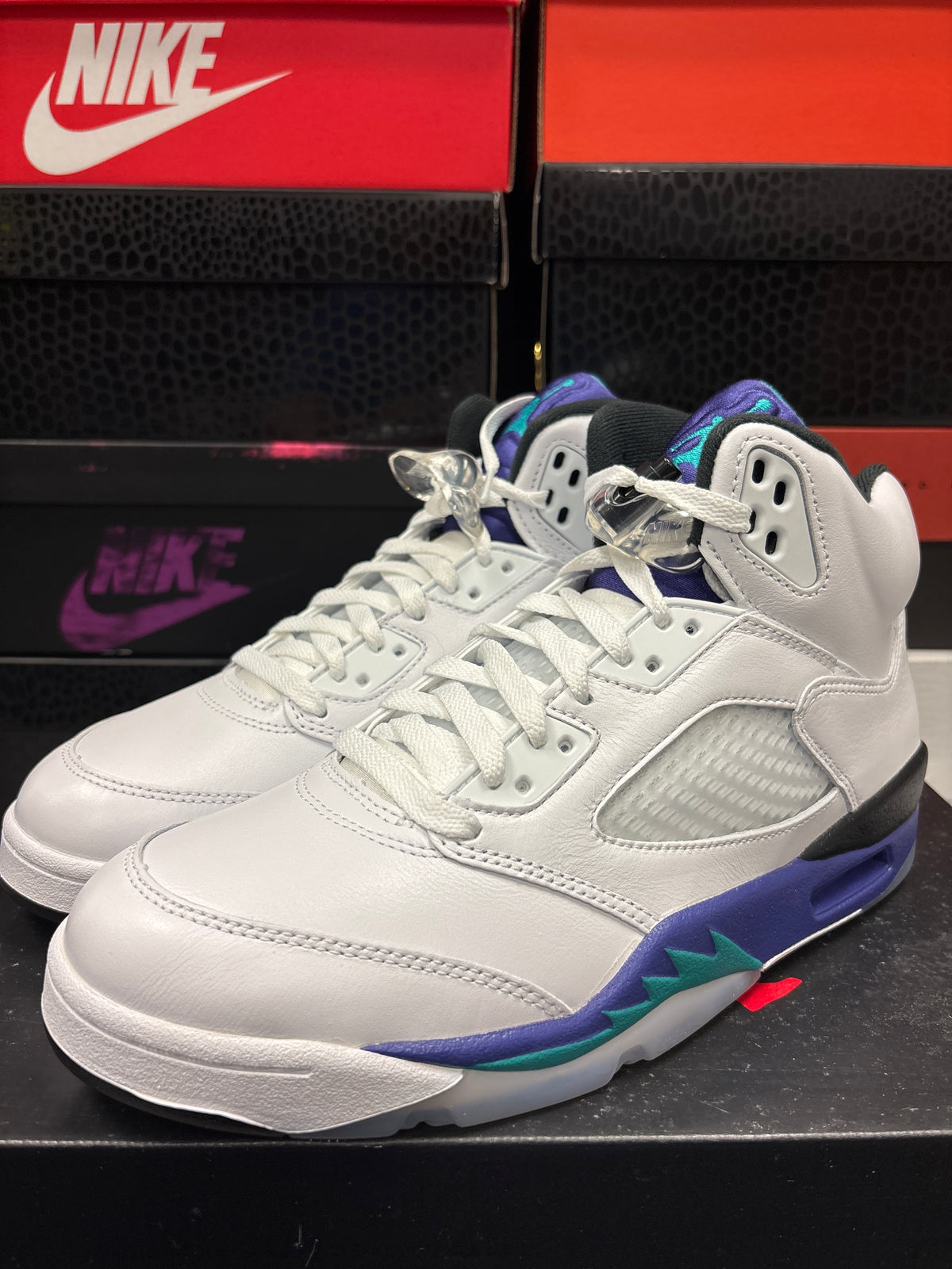 Jordan 5 Retro “Grape”
