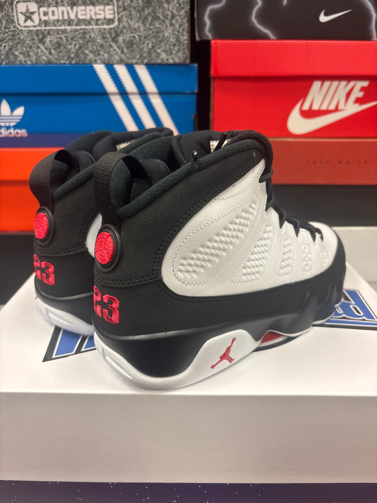 Jordan 9 Retro “Space Jam”
