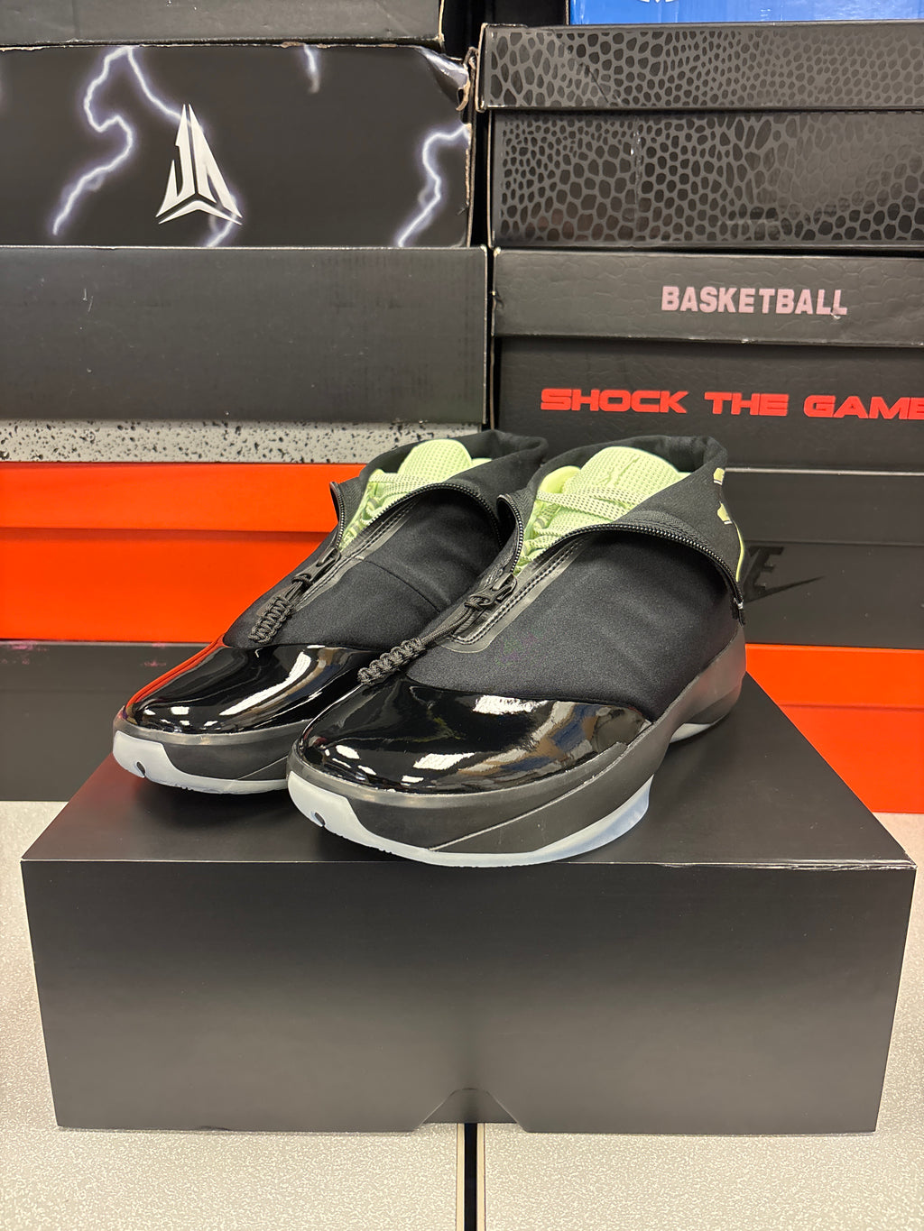 Jordan 40-28 “Black Volt”