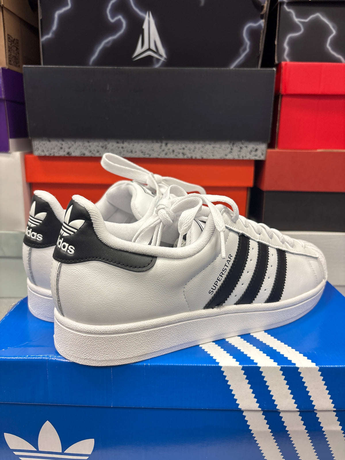 adidas Superstar 2