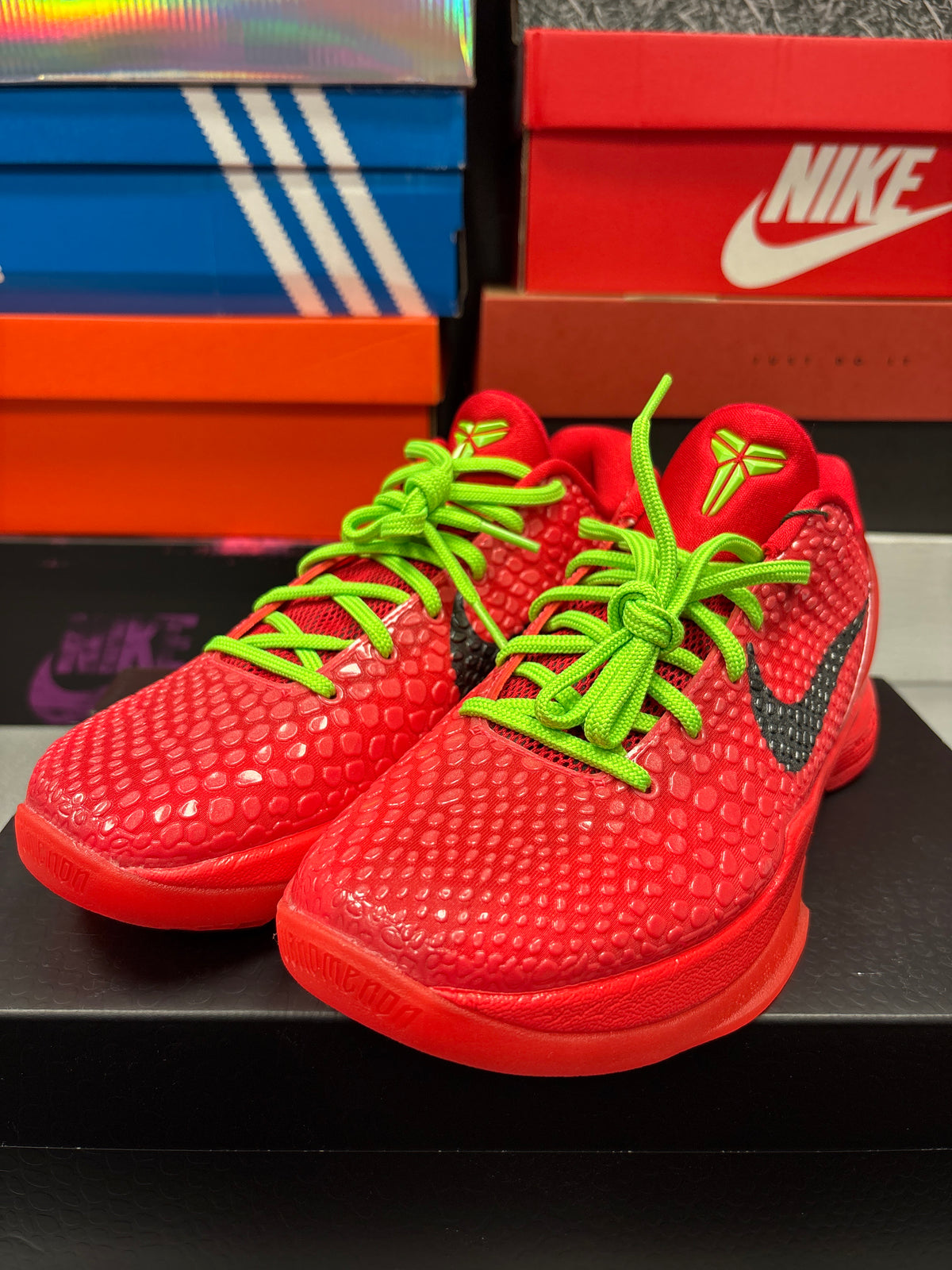Nike Kobe 6 Protro “Reverse Grinch”