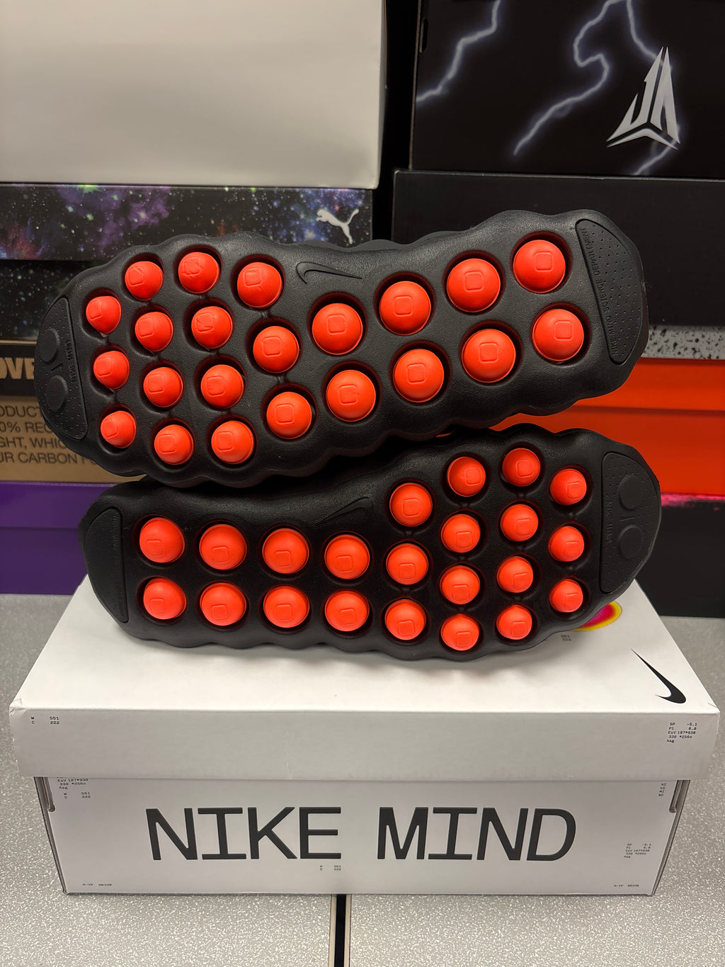 Nike Mind 002 Black Hyper Crimson