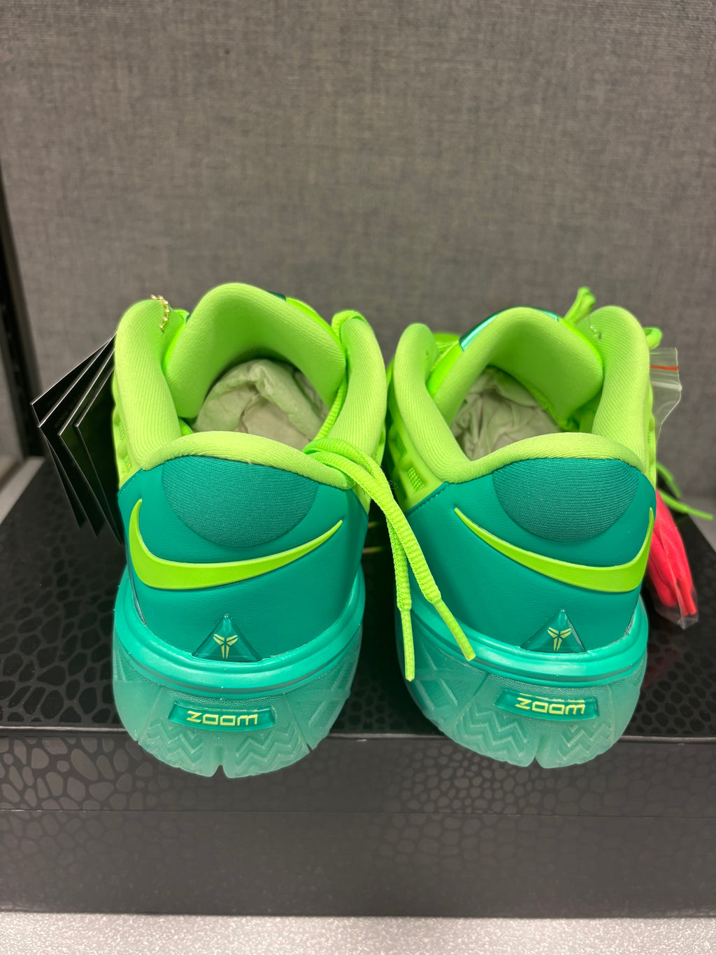 Nike Kobe 3 Low Protro “Grinch”